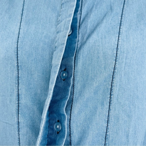 Levi's chambray peplum sleeveless top western blue women's‎ size L - Picture 3 of 10